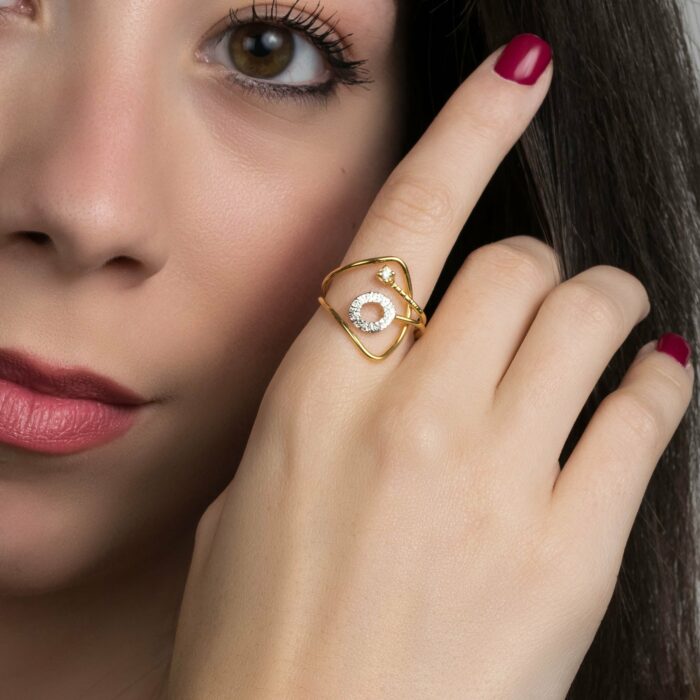 Ιδιαίτερο ασημένιο δαχτυλίδι με ζιργκόν | Lalino.gr
