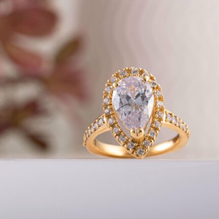 Χειροποίητο δαχτυλίδι μονόπετρο δάκρυ με διπλή επίστρωση χρυσού | Lalino.gr