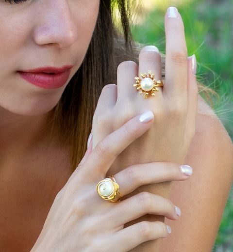 Δαχτυλίδια με Μαργαριτάρι | Lalino.gr